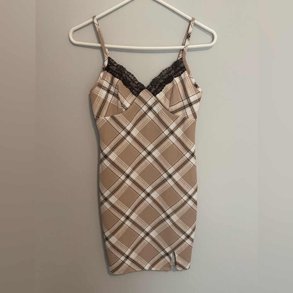 Vintage Y2K No Boundaries Size S brown tan white plaid lace babydoll mini dress